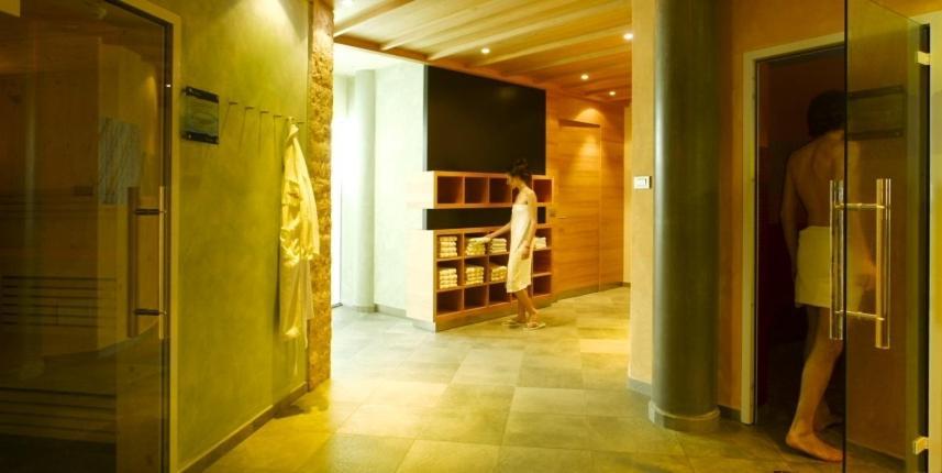 Hotel Gasthof Stern Nova Ponente Extérieur photo